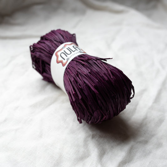 hand-dyed raffia: 70g Eggplant