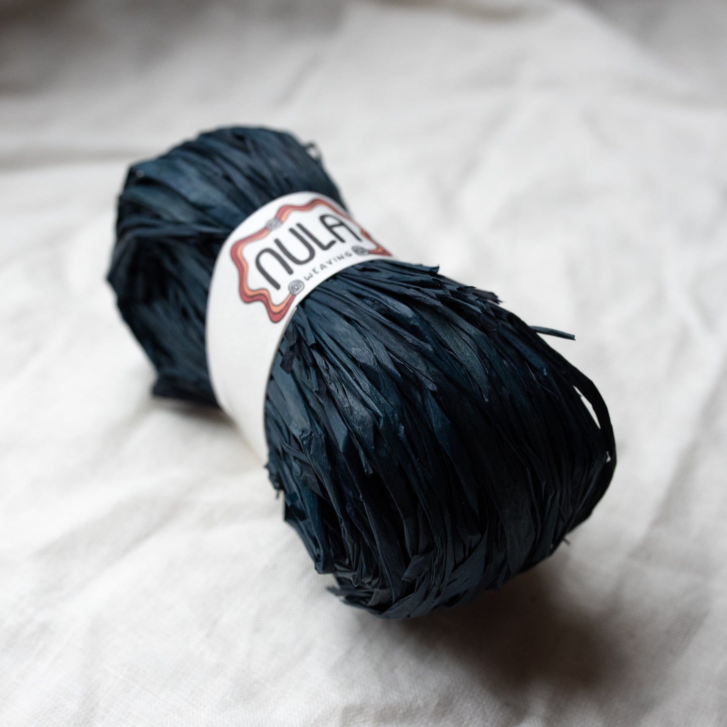 hand-dyed raffia: 70g Denim