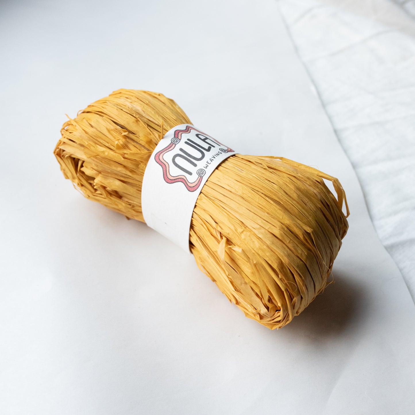hand-dyed raffia: 70g Golden