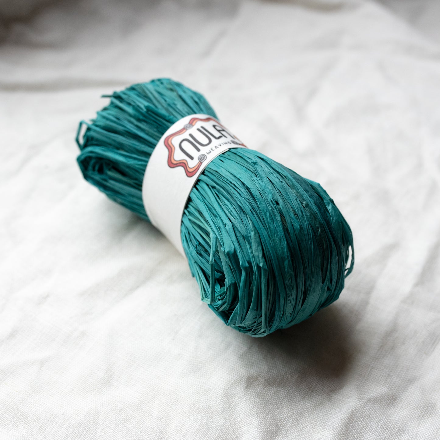 hand-dyed raffia: 70g Opal