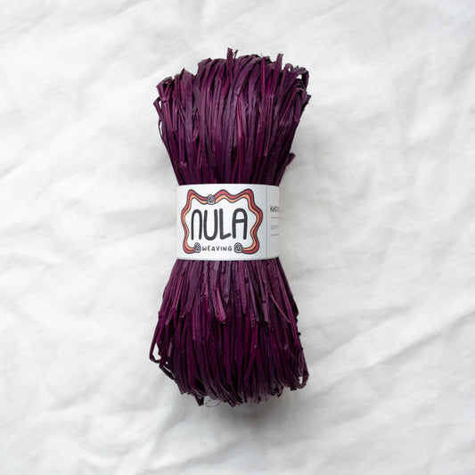 hand-dyed raffia: 70g Eggplant